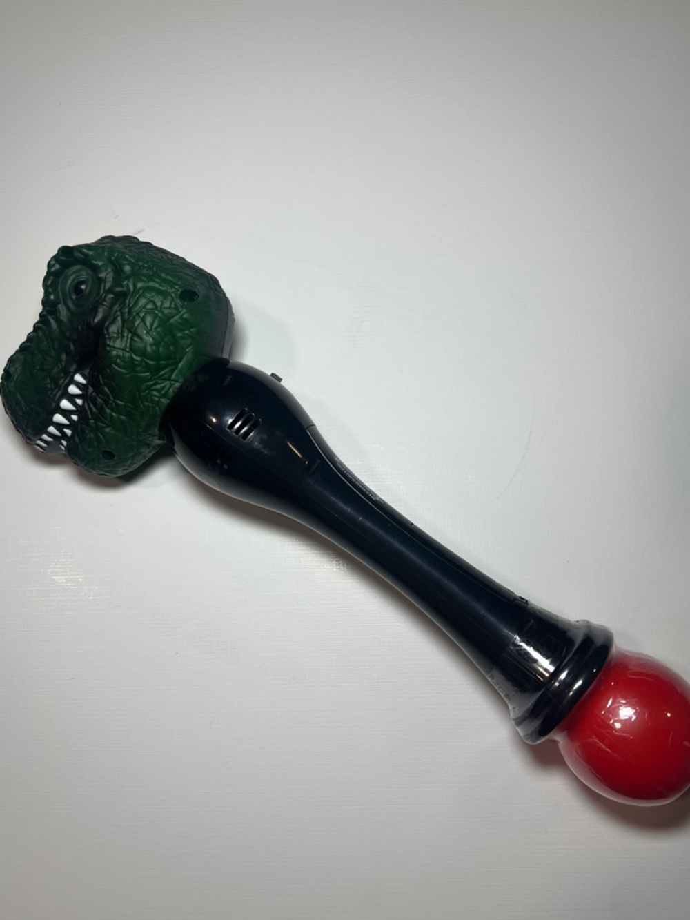 Universal Studios  Jurassic Park T-Rex Bubble Wand w/Flashing Lights